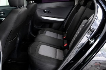 Kia Ceed II Kombi 1.6 GDI 135KM 2014 Kia Ceed 1.6 GDI Led Climatronic Podgrz.Fot.Kier.Drive Mode Temp.PDC Gwara, zdjęcie 18