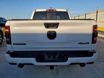  RAM 1500 Laramie 2023 5.7 Benzyna 395KM, zdjęcie 2