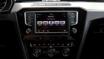 Volkswagen Passat B8 Variant 2.0 TDI 150KM 2015 .. 3 strefowy klimatronik .. Lampy Full Led .. Grzane Fotele PRZÓD i Tył, zdjęcie 19