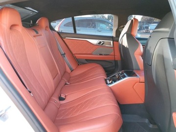 BMW 2022 BMW M8 2022 4.4l 4.4 Benzyna 617KM, zdjęcie 10