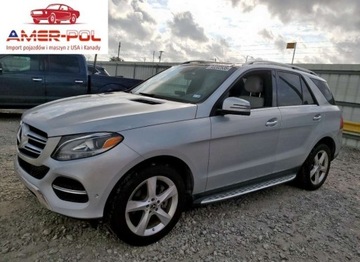 Mercedes GLE W166/C292 2018 Mercedes-Benz GLE 350 2018 3.5l 3.5 Benzyna 302KM