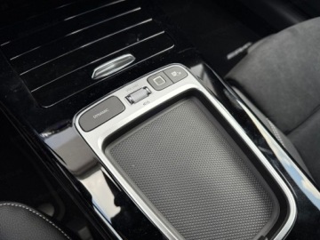 Mercedes Klasa A W177/V177 Hatchback Facelifting 1.3 200 163KM 2025 MERCEDES-BENZ A Klasa 200 AMG Line 1.3 (163KM) 2025, zdjęcie 10