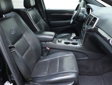 Jeep Grand Cherokee IV Terenowy Facelifting 2016 3.0 CRD 250KM 2018 Jeep Grand Cherokee 3.0 CRD, Salon Polska, zdjęcie 8