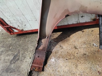 BLATNÍK LEVÝ PŘEDNÍ HYUNDAI SANTA FE I KX