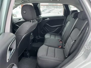 Mercedes Klasa B W246 Sports Tourer 180 CDI BlueEFFICIENCY 109KM 2012 Mercedes B 246 Klimatronik /Podgrzewane fotele /, zdjęcie 32