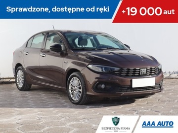 Fiat Tipo II Hatchback Facelifting 1.0 T3 Turbo 100KM 2021 Fiat Tipo 1.0 FireFly, Salon Polska