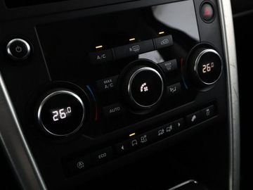 Land Rover Discovery Sport SUV 2.0 TD4 150KM 2018 Land Rover Discovery Sport 2.0Td4 SE AWD, zdjęcie 26