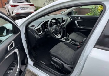 Kia Ceed III Hatchback 1.4 DOHC 100KM 2019 Kia Ceed 1.4 100KM Android CarPlay Kamera Led Bezwypadkowy Dla wymagajacy, zdjęcie 12