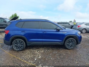 Volkswagen 2023 Volkswagen Inny Taos, 2023r., 1.5L 1.5 Benzyna 158KM, zdjęcie 4