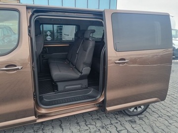 Toyota Proace II Furgon Medium 2.0 D-4D 150KM 2020 Toyota PROACE VERSO 2.0 D4-D Medium Family 2.0 D4-, zdjęcie 11