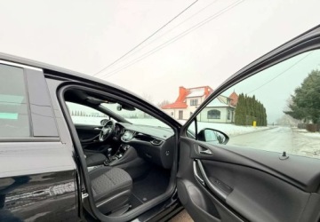Opel Astra K Hatchback 5d 1.4 Turbo 125KM 2016 Opel Astra Opel Astra 1.4 Turbo StartStop 120 Jahre 1.4 Benzyna 125KM, zdjęcie 21