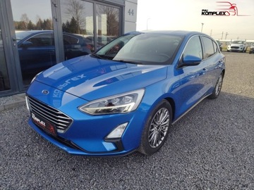 Ford Focus III Sedan Facelifting 1.0 EcoBoost 125KM 2018 Ford Focus 1.0 125KM Full led Navi Kamera Asystenty Salon Polska Faktura V, zdjęcie 1