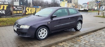 Fiat Stilo Hatchback 1.9 JTD 115KM 2002 FIAT STILO (192_) 1.9 JTD (192_XE1A) 115 KM