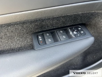 Volvo XC40 Crossover Facelifting 2.0 B3 163KM 2024 Volvo XC 40 XC40 B3 Plus Dark Pakiet Driver Assist, zdjęcie 18