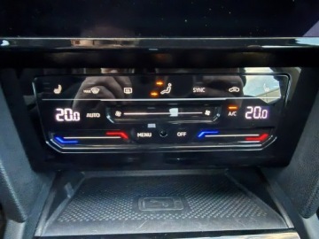 Volkswagen Passat B8 Variant Facelifting 2.0 TDI SCR 150KM 2023 Volkswagen Passat Variant 2.0 TDI 150KM 2023 DSG7, zdjęcie 39