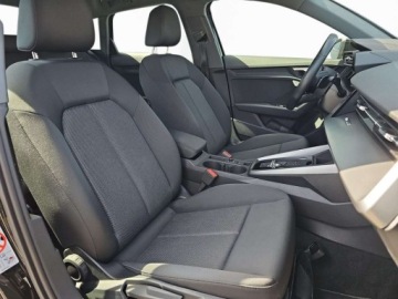 Audi A3 8Y Sportback 1.5 35 TFSI 150KM 2023 Audi A3 Sportback kamera cofania, automatyczna klima, tempomat, ogrzewanie, zdjęcie 22