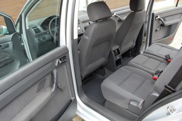 Volkswagen Touran I 2004 VW Touran Klima Sprawna 1.6MPI 102PS Oryginalny Lakier, zdjęcie 21
