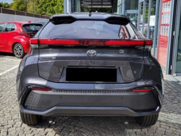 Toyota C-HR II SUV 1.8 Hybrid 140KM 2026 Od ręki - Executive 1.8 Hybrid 140KM | Podgrzewane fotele!, zdjęcie 4