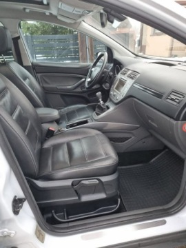 Ford Kuga I 2009 Ford Kuga 2.0 TDCI Titanium / Biała perła /, zdjęcie 9