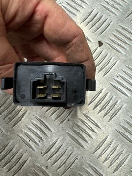 RELÉ MITSUBISHI PAJERO II MD160217 K8T52671