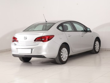 Opel Astra J Sedan 1.6 CDTI ecoFLEX 110KM 2018 Opel Astra 1.6 CDTI, Salon Polska, Serwis ASO, zdjęcie 3