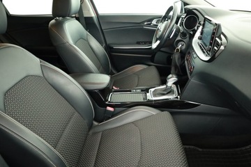 Kia XCeed Crossover 1.6 T-GDI 204KM 2019 Kia XCeed 1.6 T-GDI, Salon Polska, Serwis ASO, zdjęcie 6