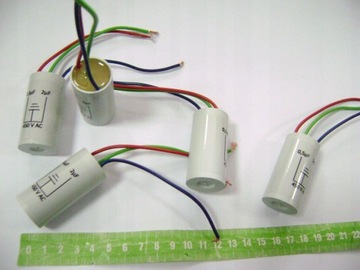 KONDENSATOR ROZRUCHOWY 0,5uF + 2uF podwójny