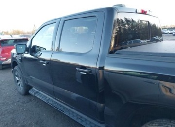 Ford 2023 Ford F150 2023, 4x4, LIGHTNING LARIAT, od ubezpieczalni Elektryczny 580KM, zdjęcie 3