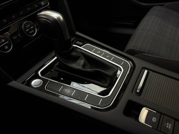 Volkswagen Passat B8 Variant 2.0 TDI BlueMotion SCR 190KM 2019 Volkswagen Passat Volkswagen Passat, zdjęcie 27