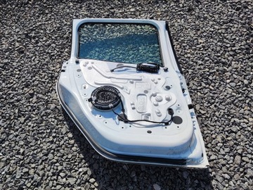 DVEŘE LEVÉ ZADNÍ PEUGEOT 2008 I 2013-2019