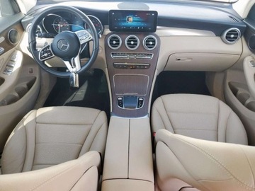Mercedes GLC C254/X254 2022 Mercedes-Benz GLC 300 2022 2.0l 2.0 Benzyna 255KM, zdjęcie 8