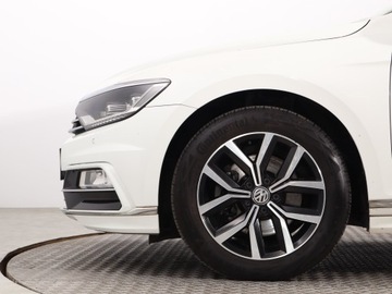 Volkswagen Passat B8 Limousine 2.0 TDI BlueMotion Technology 150KM 2018 VW Passat 2.0 TDI, Salon Polska, Serwis ASO, zdjęcie 14