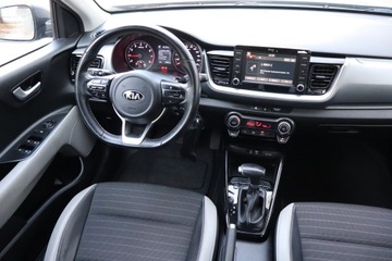 Kia Stonic Crossover 1.0 T-GDI 120KM 2019 Kia Stonic 1.0 T-GDI, Salon Polska, Serwis ASO, zdjęcie 6