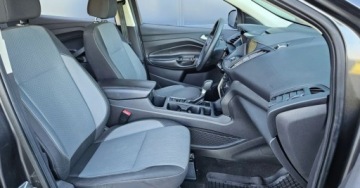 Ford Escape III 2017 Ford Escape Ford Escape 1.5 EcoBoost AWD SE 1.5 Benzyna 182KM, zdjęcie 8