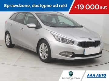 Kia Ceed II Kombi 1.6 CRDi 110KM 2014 Kia Ceed 1.6 CRDi, Salon Polska, Serwis ASO