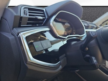 Audi Q3 II SUV 1.5 35 TFSI 150KM 2024 Audi Q3 Rata 1560 netto lakier exclusive, elektryczny fotel, jasne wnetrze, zdjęcie 10