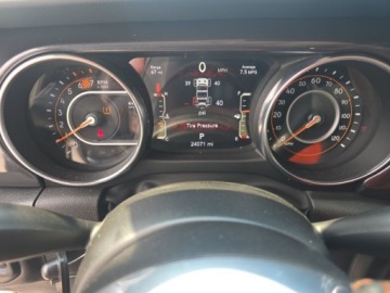 Jeep Wrangler IV 2023 Jeep Wrangler Rubicon 392 2023 6.4 Benzyna 470KM, zdjęcie 13