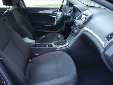 Opel Insignia I Hatchback Facelifting 2.0 CDTI ECOTEC 163KM 2013 Opel Insignia 2.0 CDTI, Salon Polska, Serwis ASO, zdjęcie 8
