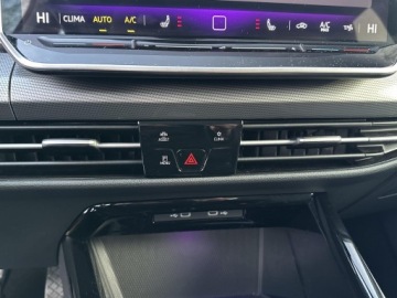 Volkswagen Golf VIII 2025 Volkswagen Golf Variant 1.5 eTSI 150KM Pakiet Ligh, zdjęcie 20