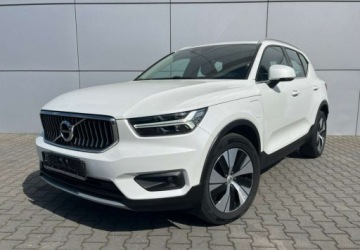 Volvo XC40 Crossover Plug-In 1.5 T5 Plug-in Hybrid 262KM 2020 Volvo XC 40 Plug-In T5 Navi Virtual Parktronic Tempomat Sport FV23