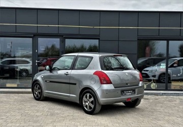 Suzuki Swift IV Hatchback 3d 1.5 VVT 102KM 2006 Suzuki Swift Suzuki Swift 1.5 Benzyna 102KM, zdjęcie 2