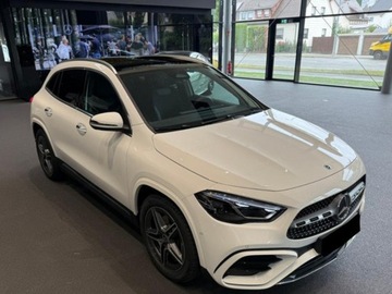 Mercedes GLA II Off-roader Facelifting 1.3 200 163KM 2025 MERCEDES-BENZ GLA 200 AMG Line Suv 1.3 (163KM) 2025, zdjęcie 1