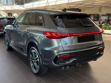 Audi Q5 II SUV Facelifting 2.0 40 TDI 204KM 2025 AUDI Q5 TDI quattro S line Suv 2.0 (204KM) 2025, zdjęcie 1