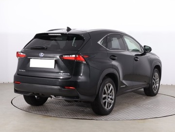 Lexus NX I SUV 300h 197KM 2017 Lexus NX 300h, Salon Polska, 1. Właściciel, zdjęcie 4