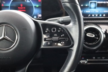 Mercedes Klasa A W177/V177 2019 Mercedes A A 180, Salon Polska, Automat, Skóra, zdjęcie 16