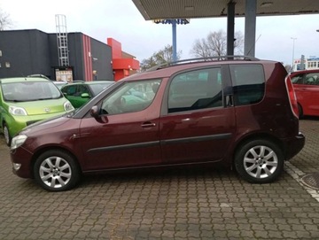 Skoda Roomster Mikrovan Facelifting 1.2 TSI 105KM 2010 Skoda Roomster 1.2 benzyna CLIMATRONIC PIEKNY kolor bogata wersja 1.2, zdjęcie 9