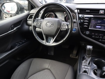 Toyota Camry IX Sedan 2.5 Hybrid Dynamic Force 218KM 2020 Toyota Camry 2.5 Hybrid, Salon Polska, zdjęcie 6