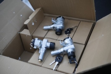 ЗАМОК ЗАЖИГАНИЯ MERCEDES GELENDA G W460 W461 W463 79-97
