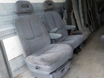 CHRYSLER VOYAGER FOTEL PRZÓD