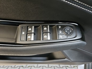 Renault Austral 2024 Renault Austral 1.3 TCe mHEV Techno aut/158KM, zdjęcie 17